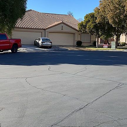 Front of house in culdesac