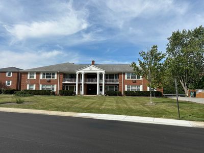 2000 Parkside Dr APT JG, Park Ridge, IL, 60068