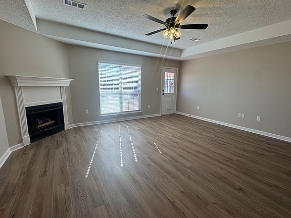 5th image of 721 Lena Dr