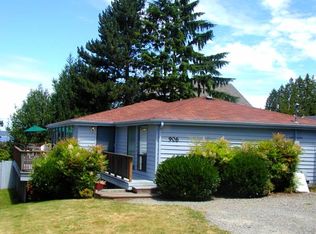 906 N 34th St, Renton, WA 98056