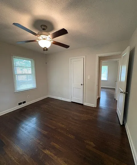 2174 Trailwood Dr SE — Photo 17