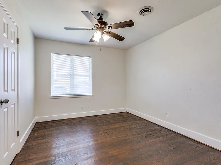 10728 Allegheny Dr — Photo 18