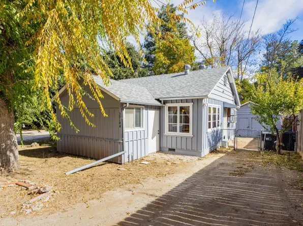 39144 Calle Del Sur, Saugus, CA 91390