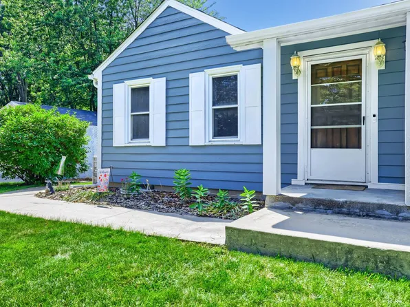 5745 Babcock Trl, Inver Grove Heights, MN 55077