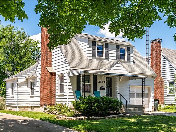 5th image of 2829 Kenview Ave