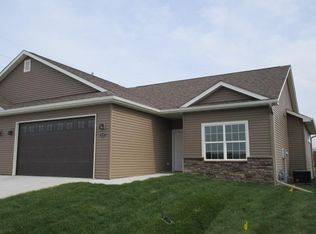 1121 Sioux Dr, Nevada, IA 50201