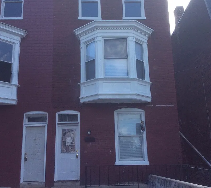 30 Lafayette St
