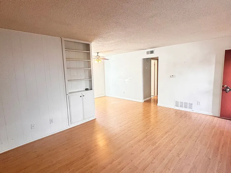 4036 Shasta St #6 — Photo 4