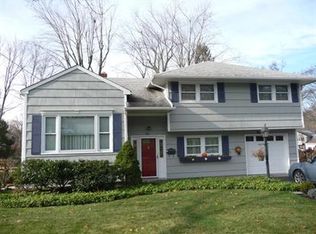 99 Baltusrol Rd, Summit, NJ 07901