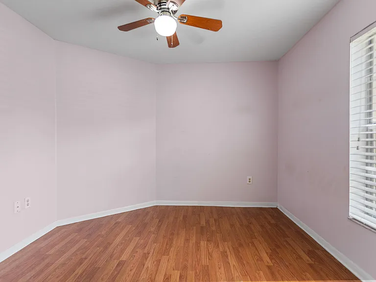 13945 Langley Pl — Photo 48