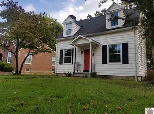 320 Wallace Ln, Paducah, KY 42001