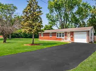 1533 Hoyt Ave, Aurora, IL