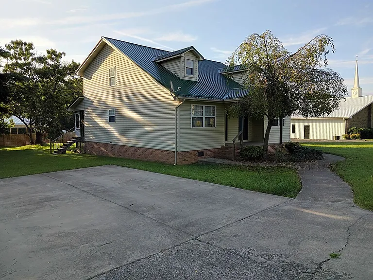 104 Majestic Dr #1 — Photo 2