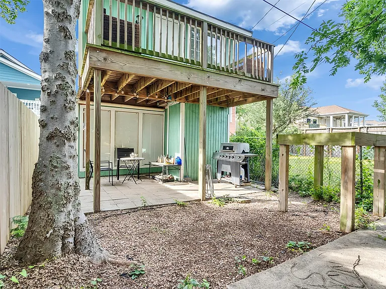 3529 Avenue M — Photo 29