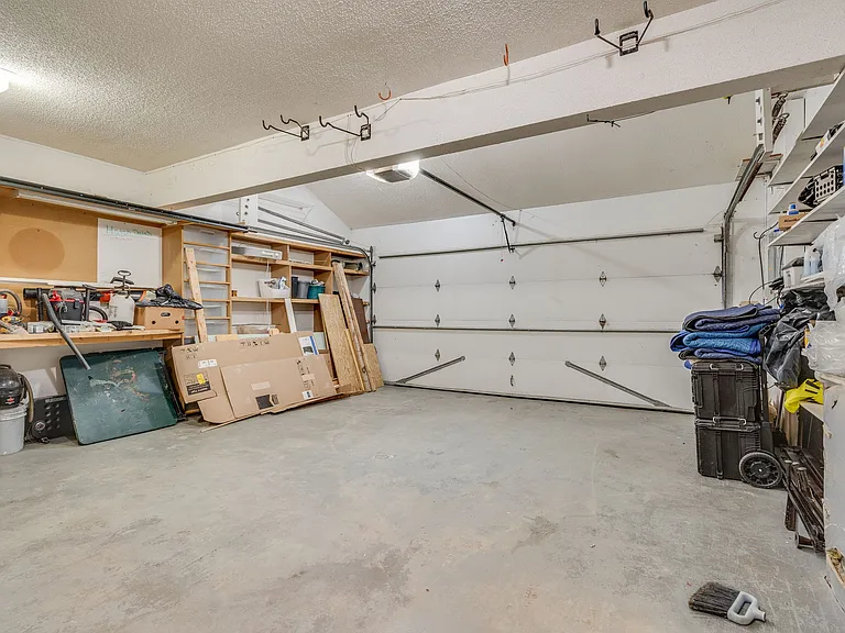 Emerald Dr — Photo 18