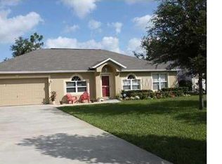 390 Medallion Pl, Chuluota, FL 32766