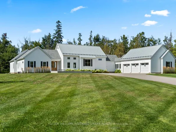 24 Windfield Dr W, Oro Medonte, ON L0L 2L0