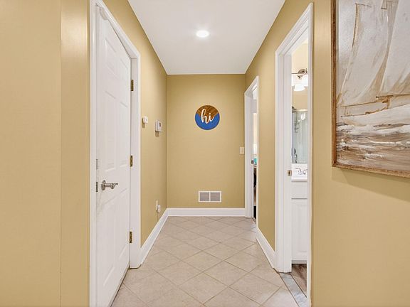 5th image of 506 Rehoboth Ave Unit F