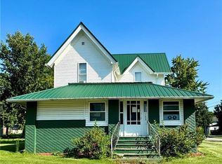 122 W Cornelia St, Hicksville, OH