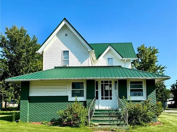 122 W Cornelia St, Hicksville, OH 43526