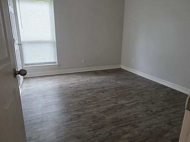 5282 FM 2625 E #8 — Photo 7