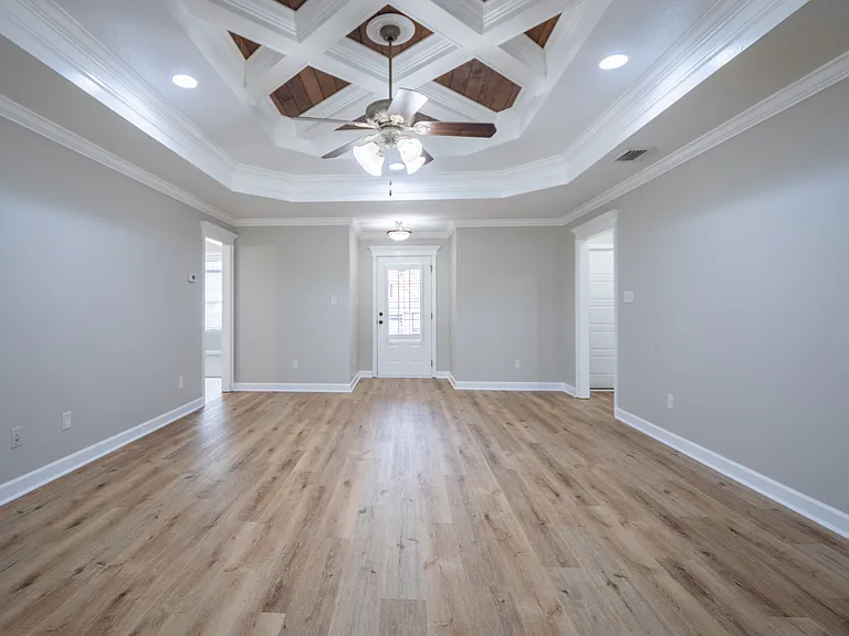 4251 Shadow Garden Dr — Photo 1