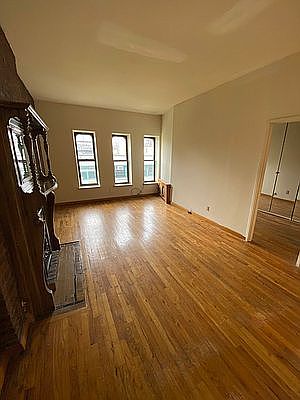 4th image of 115 W 77th St APT 5F