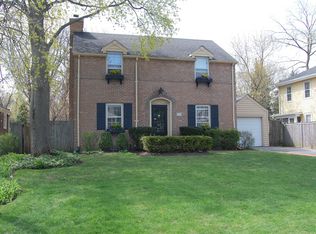 2507 Greenwood Ave, Wilmette, IL 60091