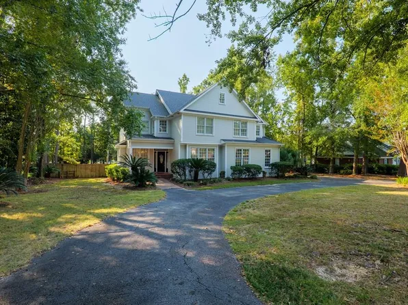 745 Lake Laurie Dr, Valdosta, GA 31605