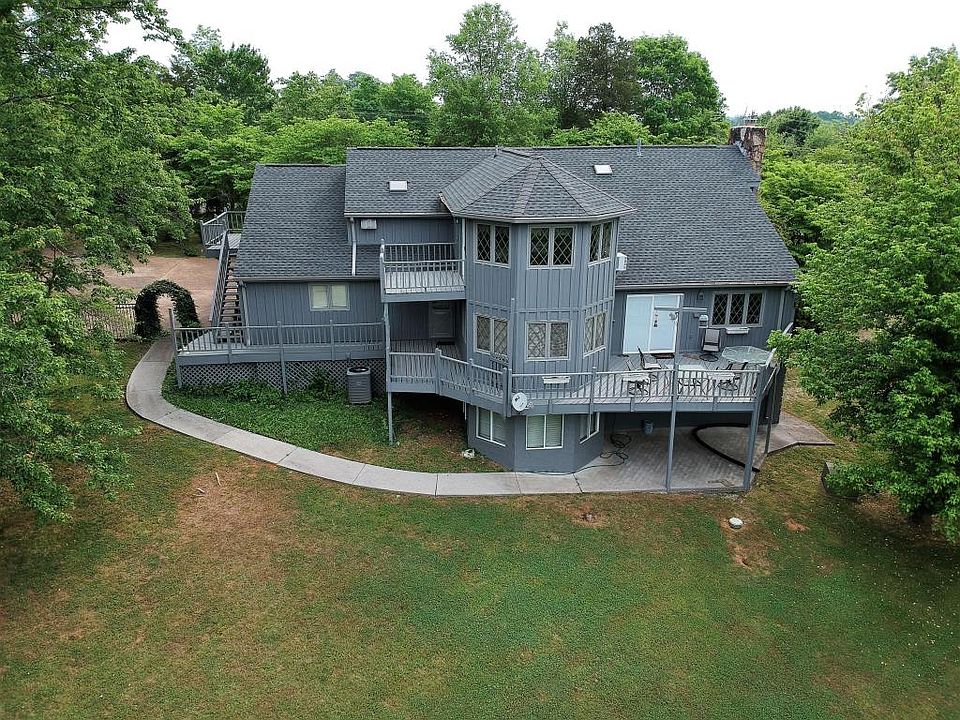 1st image of 2625 Brandywine Dr