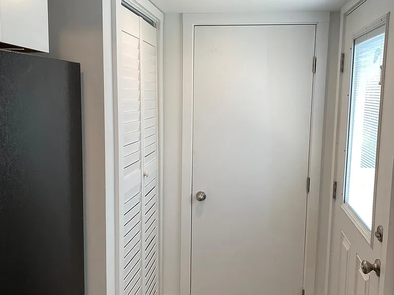 2061LO S Encinos Rd — Photo 5
