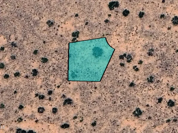 87461 Hattieville Rd, El Paso, TX 79928