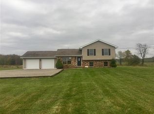 2812 Erwin Rd, Jackson, OH 45640