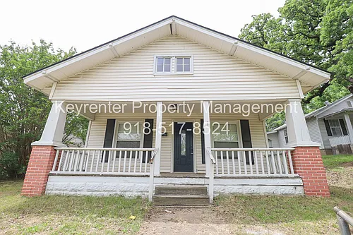 412 N McKinley Ave Photo 1