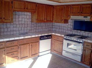 912 Alene Ave, Ridgecrest, CA 93555