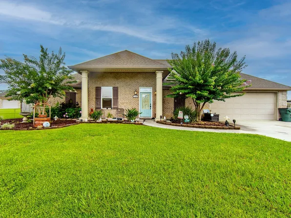 238 James Edison Dr, Gray, LA 70359