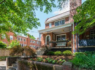 2412 39th Pl NW, Washington, DC 20007