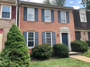 2840 Lafora Ct, Vienna, VA 22180
