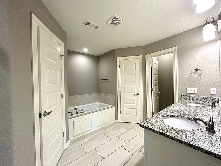 4401 SW Cornerstone Rd — Photo 19