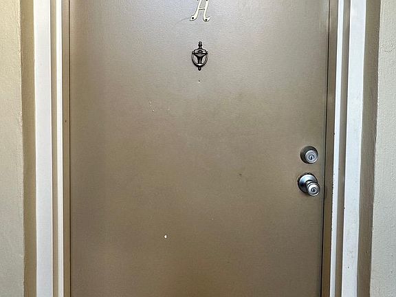4th image of 5758 Village Green Dr Suite 5758A