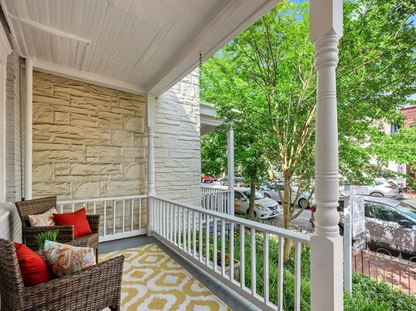 525 11th St SE, Washington, DC 20003