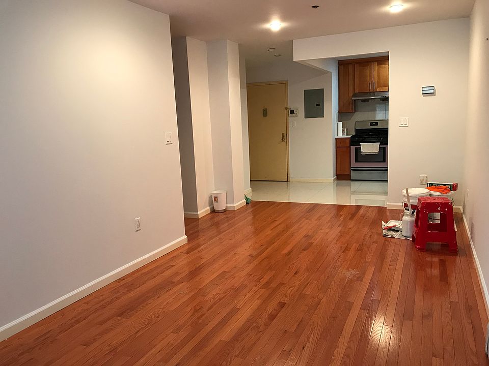 1st image of 14228 37th Ave
