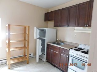 136 S Main St, Ellenville, NY 12428