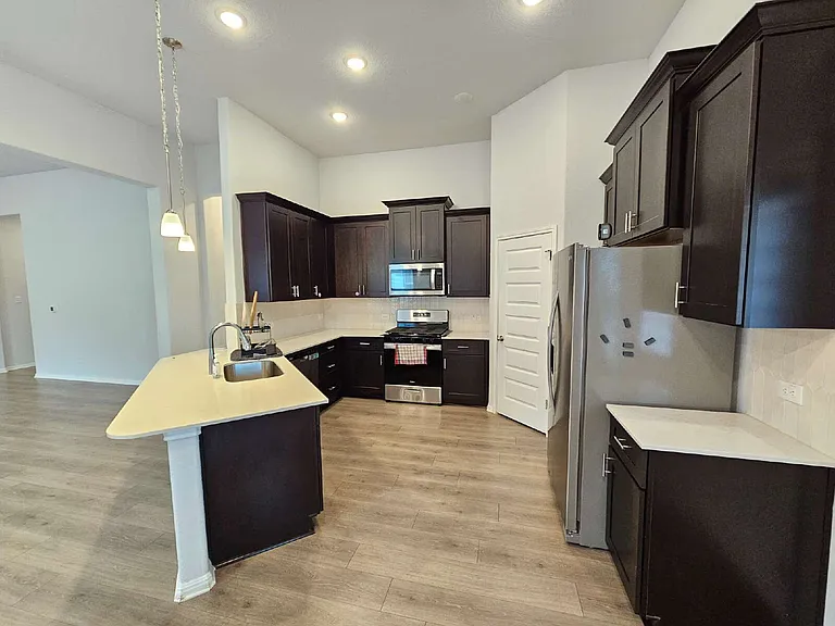 13109 Ditka Dr — Photo 8