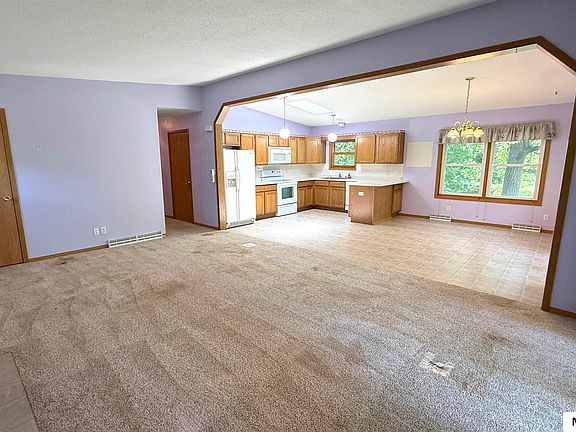 4th image of 734 N Carolina Ave