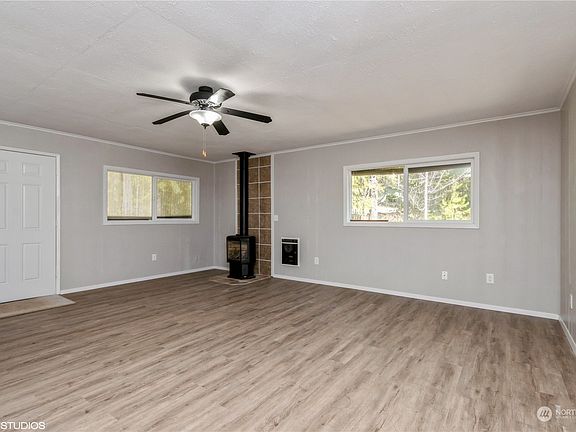 3rd image of 130 N Olympic Way