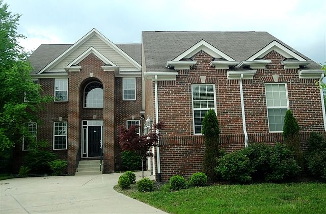 1st image of 7817 Fawnwood Dr