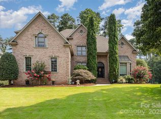 16819 Flying Jib Rd, Cornelius, NC 28031