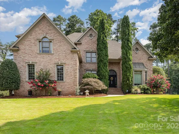 16819 Flying Jib Rd, Cornelius, NC 28031