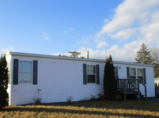 29 Valiant Dr, Coventry, RI 02816